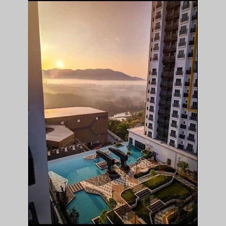 نيلاي 盛婷民宿a S&Thomez 2Bedrooms Mesamall Wifi Klia Usim Miu Inti Nu المظهر الخارجي الصورة