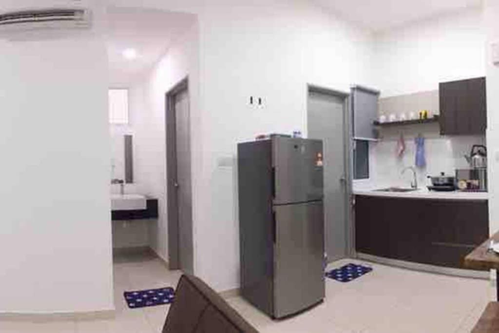 نيلاي 盛婷民宿a S&Thomez 2Bedrooms Mesamall Wifi Klia Usim Miu Inti Nu المظهر الخارجي الصورة