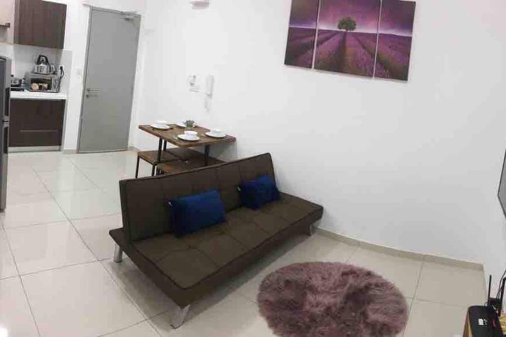 نيلاي 盛婷民宿a S&Thomez 2Bedrooms Mesamall Wifi Klia Usim Miu Inti Nu المظهر الخارجي الصورة