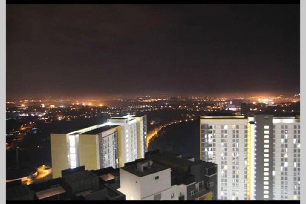 نيلاي 盛婷民宿a S&Thomez 2Bedrooms Mesamall Wifi Klia Usim Miu Inti Nu المظهر الخارجي الصورة