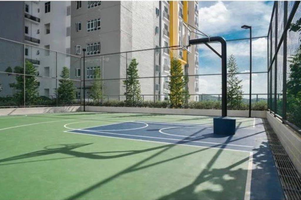 نيلاي 盛婷民宿a S&Thomez 2Bedrooms Mesamall Wifi Klia Usim Miu Inti Nu المظهر الخارجي الصورة