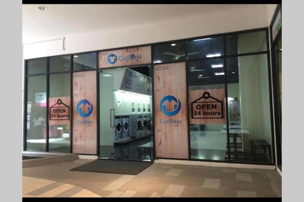 نيلاي 盛婷民宿a S&Thomez 2Bedrooms Mesamall Wifi Klia Usim Miu Inti Nu المظهر الخارجي الصورة